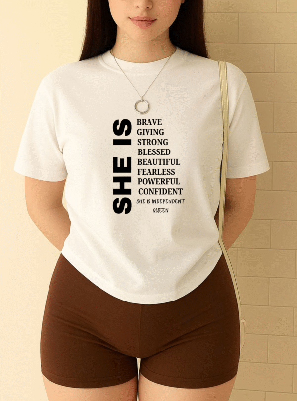 Aviluk's QueenUp T-shirt