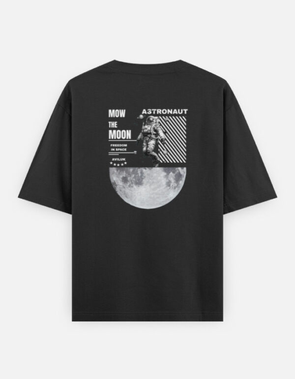 Aviluk's Zero Gravity Oversized Classic T-Shirt