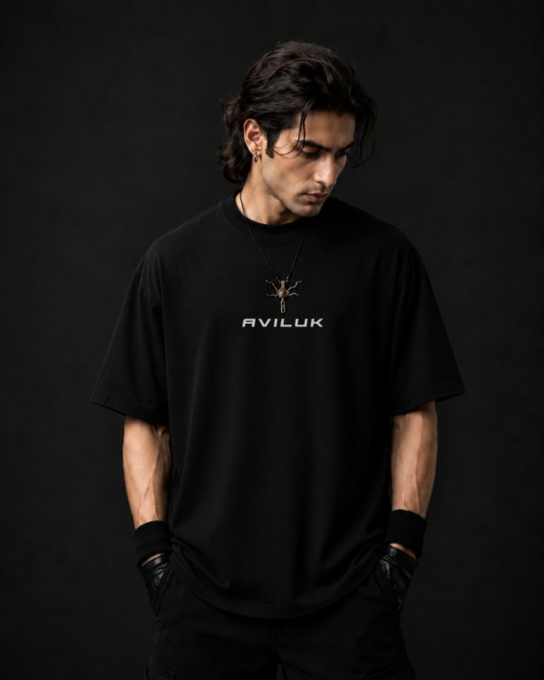 The king of hell Zoro Oversized Classic T-Shirt